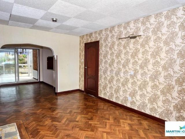 3 bedroom semi detached house to rent