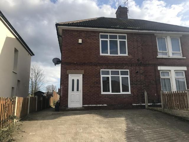 3 bedroom semi detached house to rent
