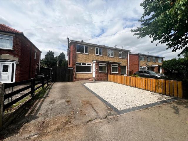 3 bedroom semi detached house to rent