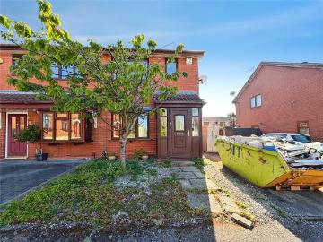 3 bedroom semi detached house to rent