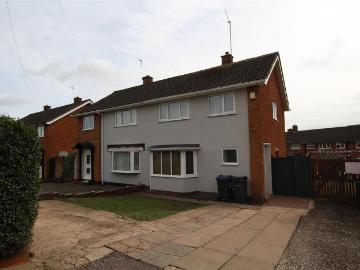 3 bedroom semi detached house to rent