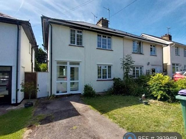 3 bedroom semi detached house to rent