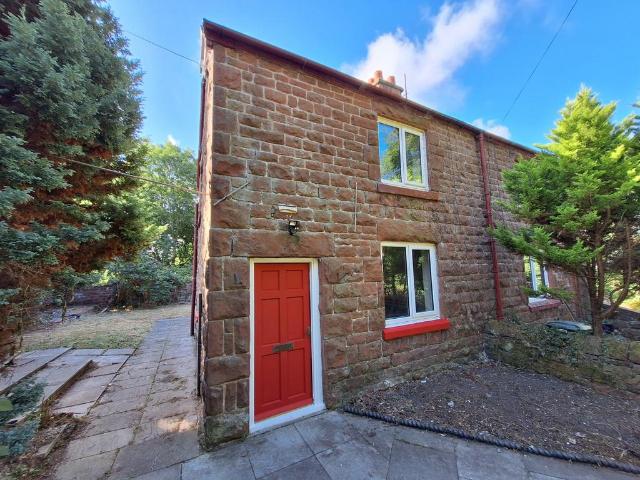 3 bedroom semi detached house to rent