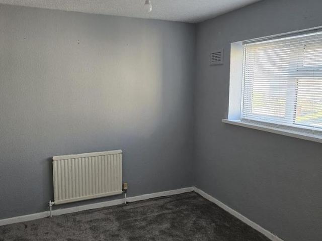 2 bedroom semi detached house to rent