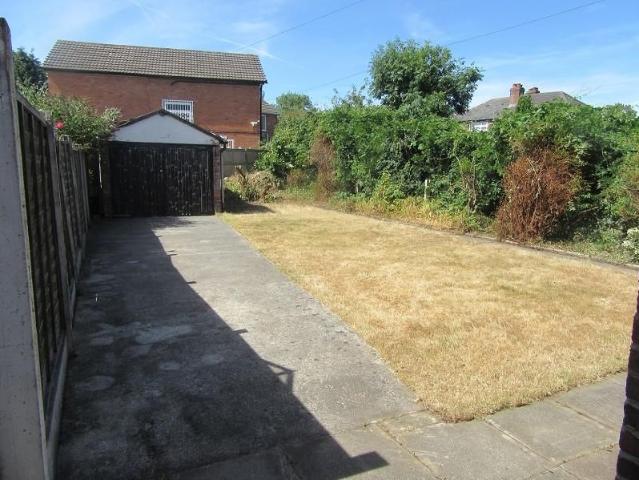 3 bedroom semi detached house to rent