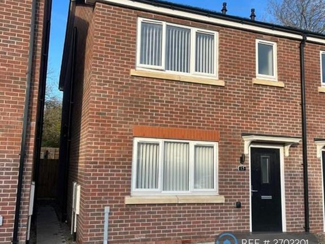3 bedroom semi detached house to rent