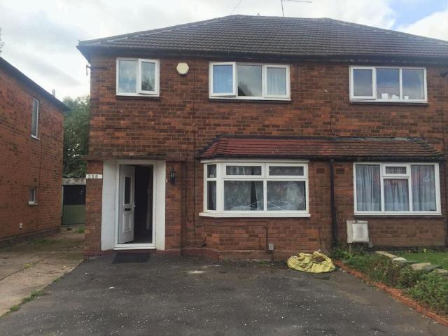 3 bedroom semi detached house to rent