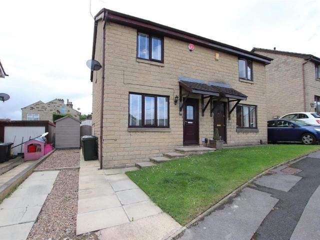 3 bedroom semi detached house to rent