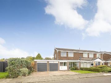 3 bedroom semi detached house to rent