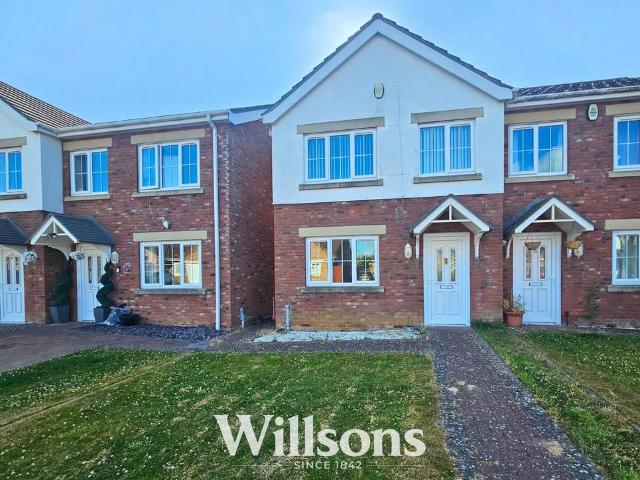 3 bedroom semi detached house to rent