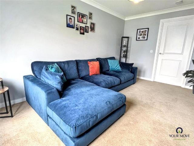 3 bedroom semi detached house to rent