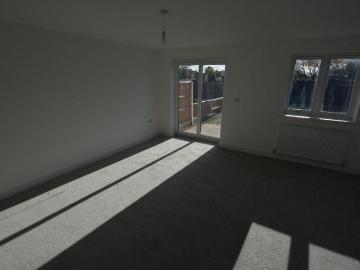 3 bedroom semi detached house to rent
