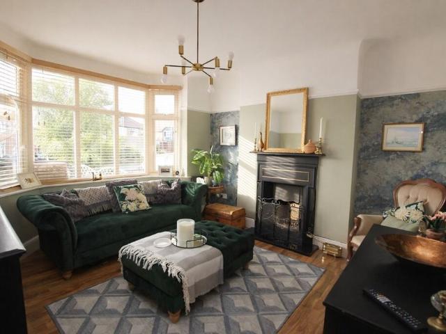 3 Bedroom Semi Detached House, Chester