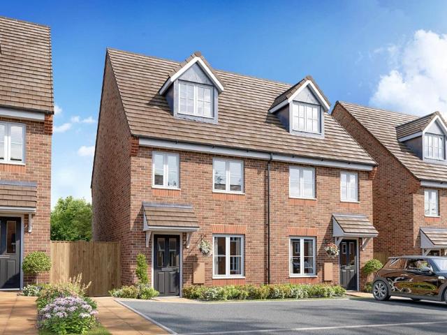 3 bedroom semi detached house for sale