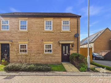 3 bedroom semi detached house for sale