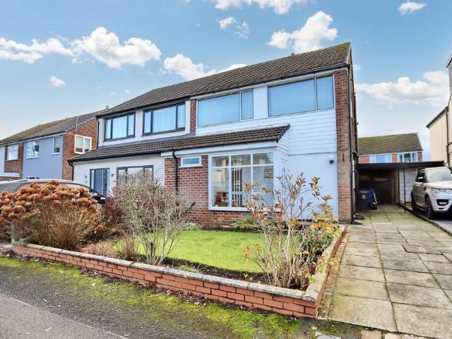 3 bedroom semi detached house for sale