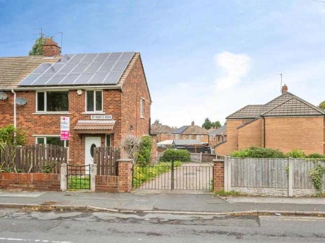3 bedroom semi detached house for sale