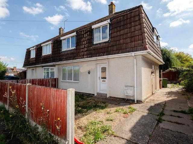 3 bedroom semi detached house for sale