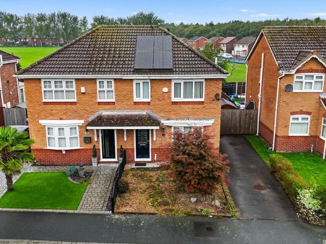 3 bedroom semi detached house for sale
