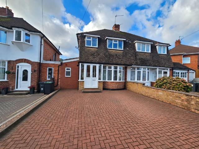 3 bedroom semi detached house for sale