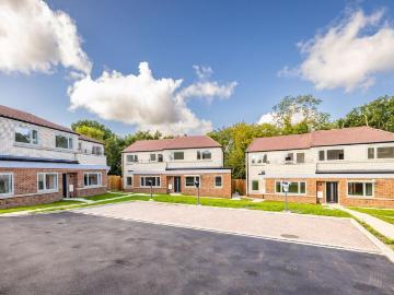 Riddlesdown, CR8, South Croydon - Garden