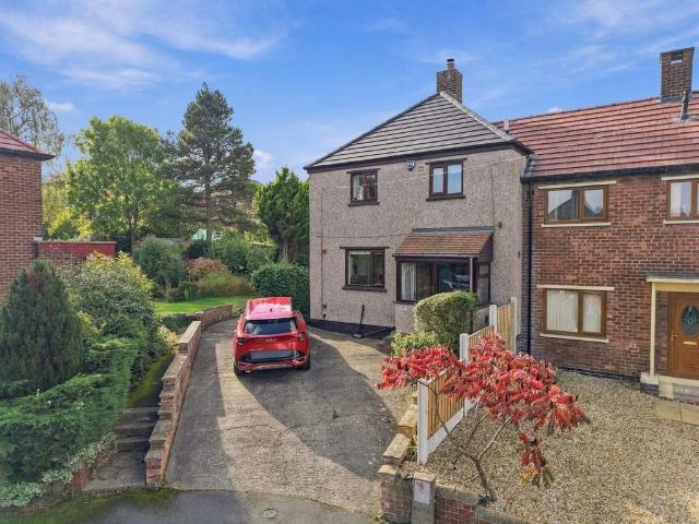 3 bedroom semi detached house for sale