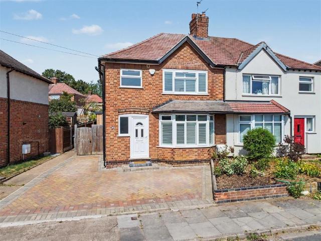 3 bedroom semi detached house for sale