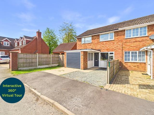 3 bedroom semi detached house for sale
