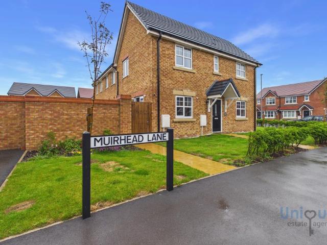 3 bedroom semi detached house for sale