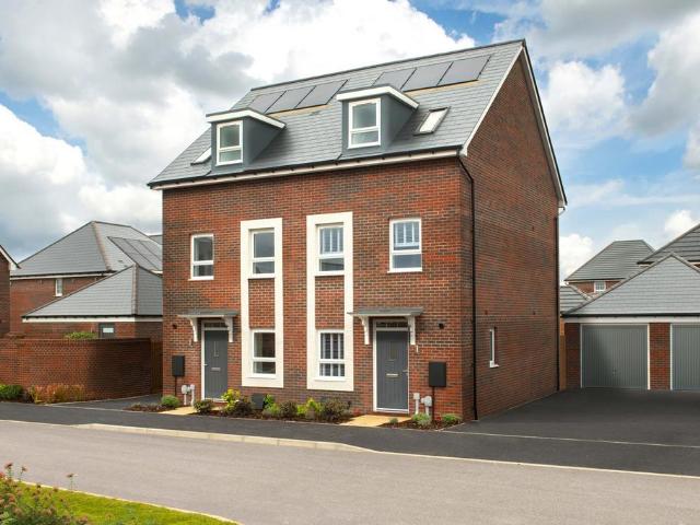 3 bedroom semi detached house for sale
