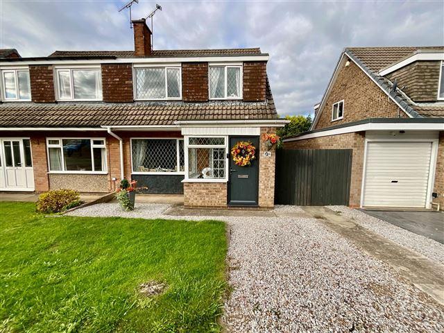 3 bedroom semi detached house for sale