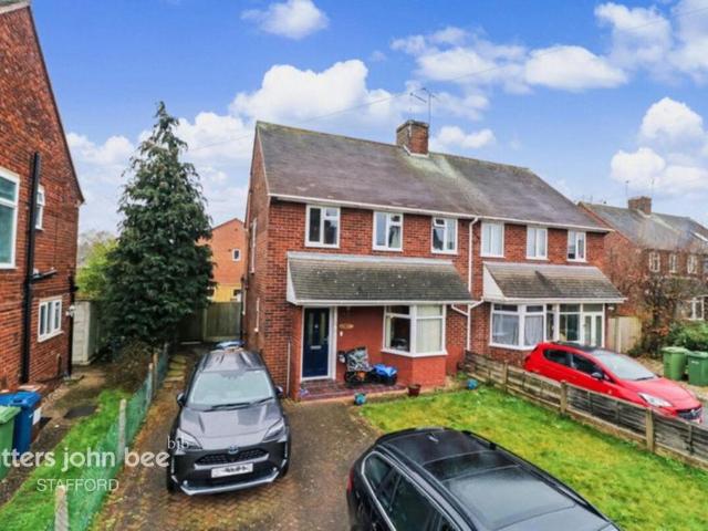 3 bedroom semi detached house for sale