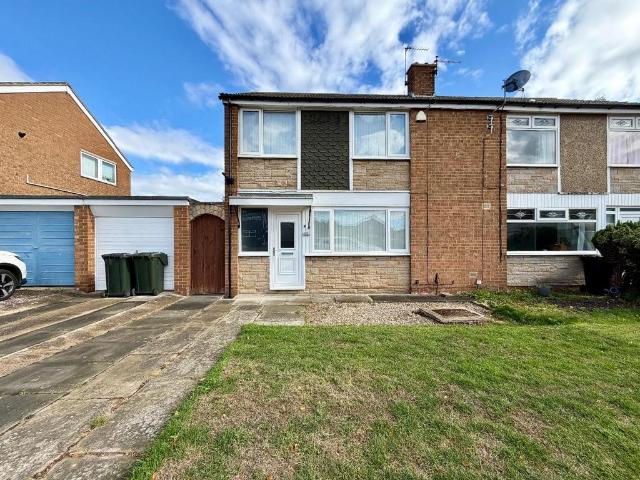 3 bedroom semi detached house for sale