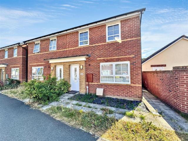 3 bedroom semi detached house for sale