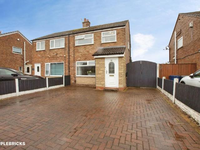 3 bedroom semi detached house for sale