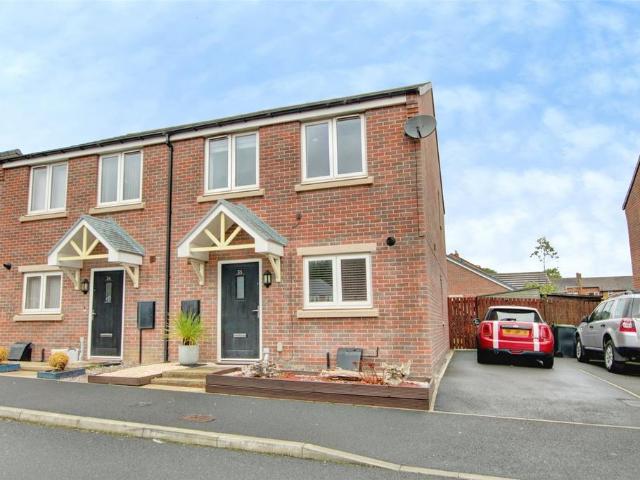 3 bedroom semi detached house for sale