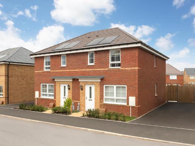 3 bedroom semi detached house for sale