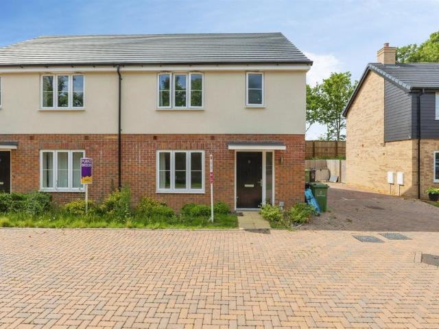 3 bedroom semi detached house for sale