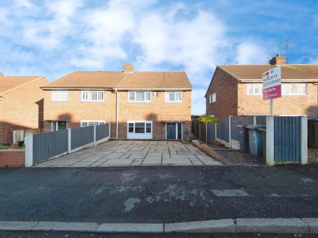 3 bedroom semi detached house for sale