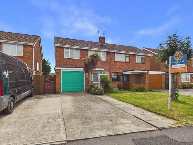 3 bedroom semi detached house for sale