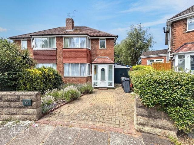 3 bedroom semi detached house for sale