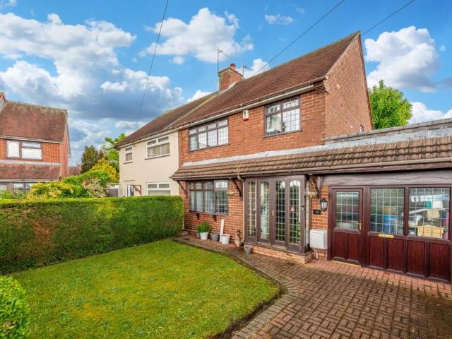 3 bedroom semi detached house for sale