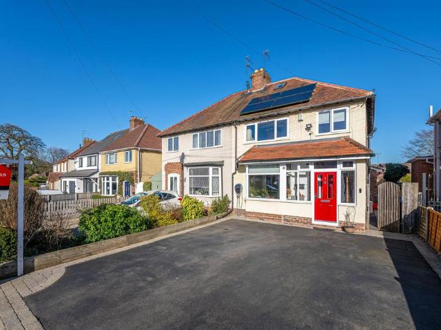 3 bedroom semi detached house for sale