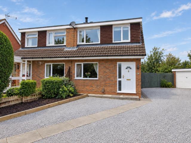 3 bedroom semi detached house for sale