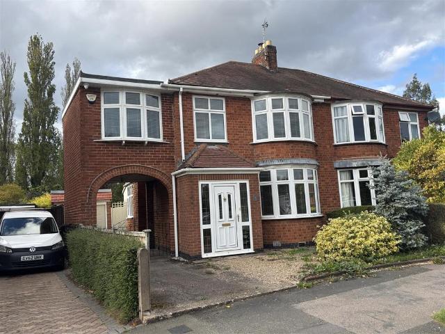 3 bedroom semi detached house for sale