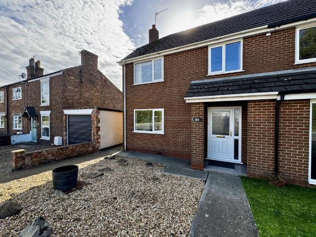 3 bedroom semi detached house for sale