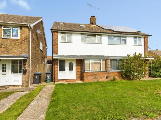 3 bedroom semi detached house for sale
