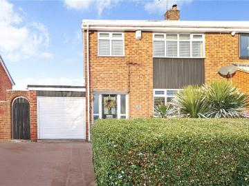3 bedroom semi detached house for sale