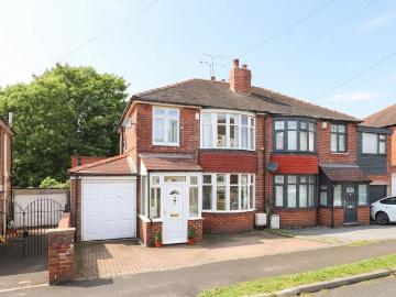 3 bedroom semi detached house for sale