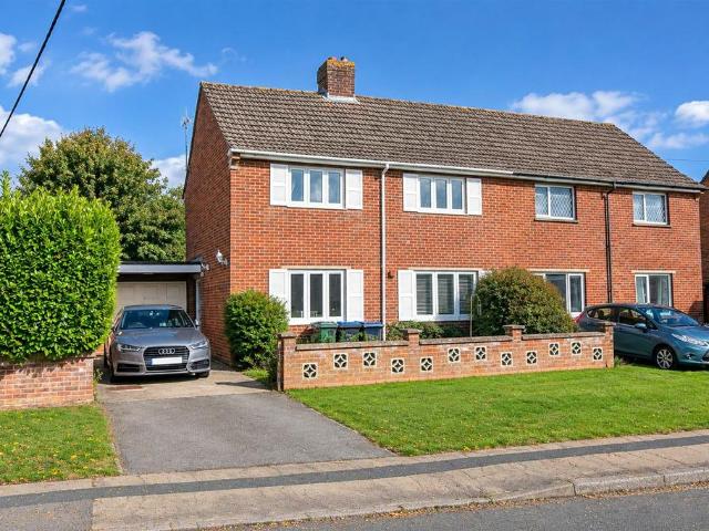3 bedroom semi detached house for sale